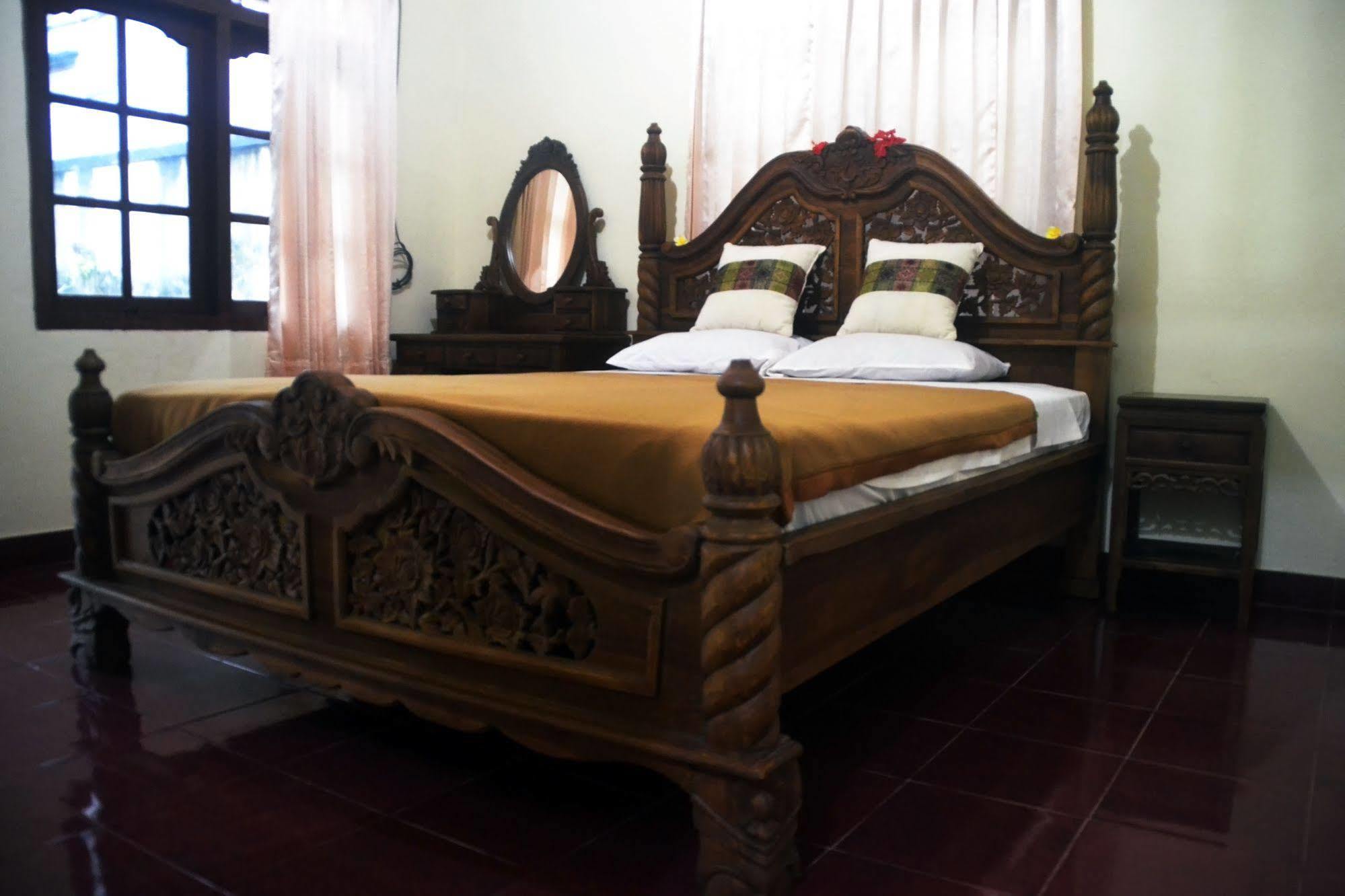 Oyo 1946 Terrace Campuhan Ubud Esterno foto
